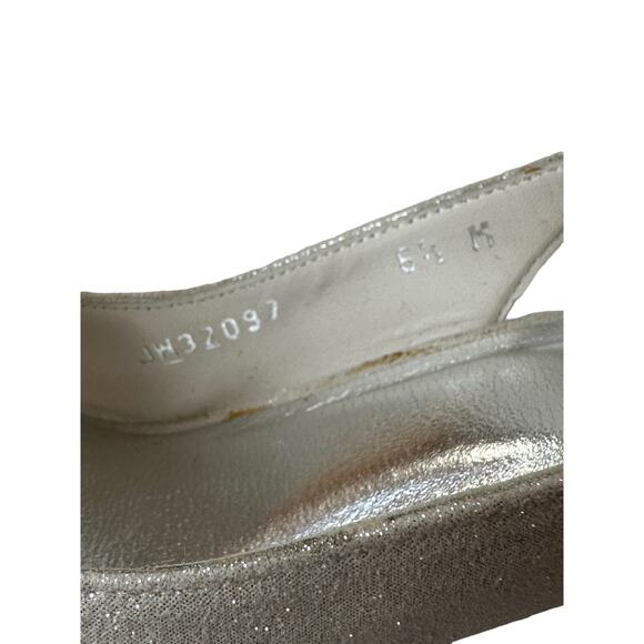 Stuart Weitzman Heels Tarot Silver Glazed Lame Leather Pumps Women's Size 6.5 - Picture 7 of 11